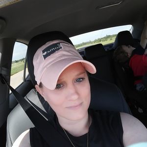 Meet your Posher, Amber